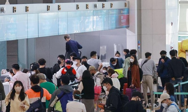 Penumpang Pesawat yang Transit di Korea Bisa Mulai Masuk Kembali Tanpa Visa