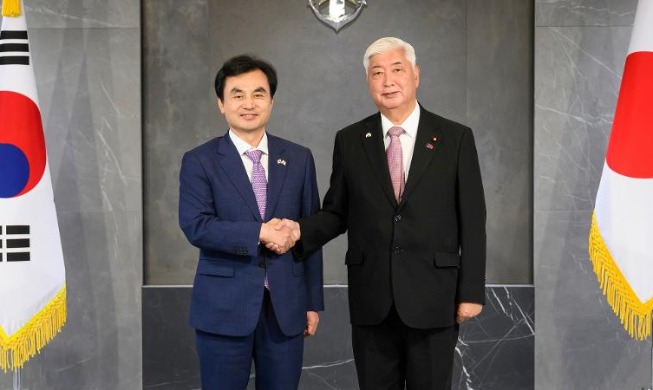 Korea dan Jepang Sepakat Pererat Kerja Sama dalam Bidang Pertahanan