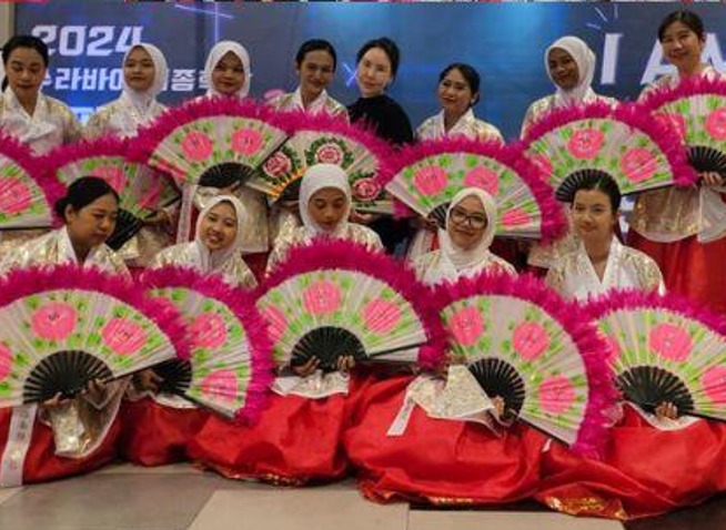 Keseruan dalam Mempelajari Tari Kipas Tradisional Korea