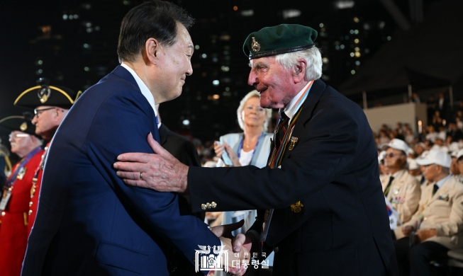 Presiden Yoon Sebut Pasukan PBB Semasa Perang Korea Adalah Pahlawan Sejati Korea