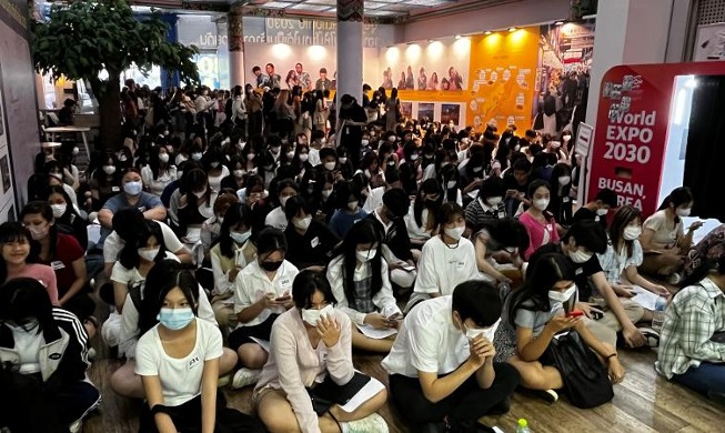 2.500 Orang Remaja Ikuti Audisi K-pop di KCC Thailand