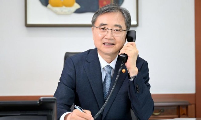 Menlu Korea dan Palestina Gelar Telepon