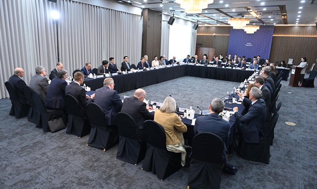 Delegasi Duta Besar NATO Kunjungi Kemenlu Korea untuk Bahas Kerja Sama Pertahanan