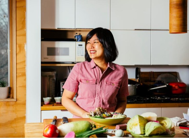 Ji Hye Kim Sajikan Masakan Korea di Michigan, Buah Inspirasi dari Resep Berusia 500 T...