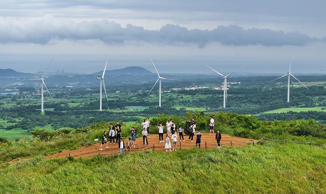 Pemandangan Saebyeol Oreum di Jeju