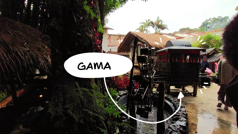 Gama, alat transportasi tradisional khas Korea yang ada di Taman The Great Asia Africa