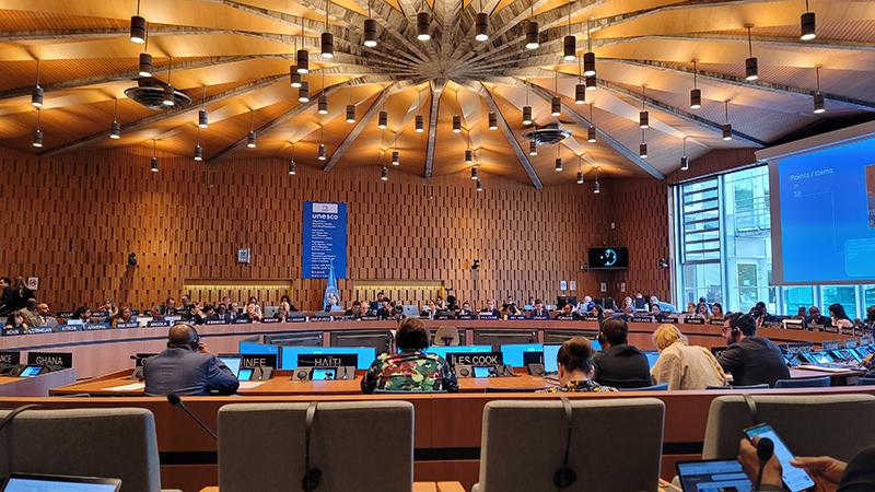 Korea terpilih kembali sebagai anggota Dewan Eksekutif UNESCO pada Konferensi Umum UNESCO ke-42 yang digelar pada tanggal 15 November (waktu setempat) di Markas Besar UNESCO, Paris, Prancis. Foto di atas menunjukkan rapat Dewan Eksekutif UNESCO yang digelar tanggal 4-18 Oktober lalu di Markas Besar UNESCO. (Korean National Commission for UNESCO)