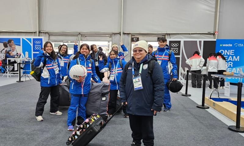 Menjelang penyelenggaraan Olimpiade Remaja Musim Dingin Gangwon 2024, para atlet tim nasional remaja Thailand memasuki kampung atlet pada tanggal 15 Januari di Gangneung-Wonju National University, Kota Gangneung, Gangwon-do. (Komite Pelaksana Gangwon 2024)