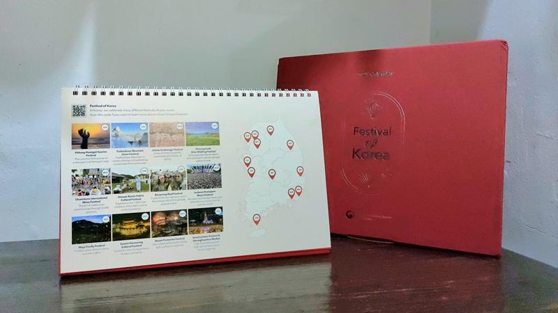 Kalender KOCIS 2025 yang mengangkat tema terkait festival-festival di Korea.