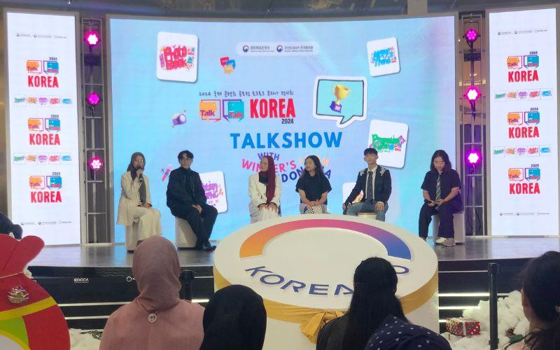 Lima orang pemenang asal Indonesia hadir sebagai pembicara dalam acara Talk Talk Korea 2024 Talkshow with Winner's from Indonesia yang berlangsung pada tanggal 23 Januari 2025 di KOREA 360. Mereka berbagi cerita, pengalaman, dan tip mengikuti kompetisi tersebut. (KCCI) 