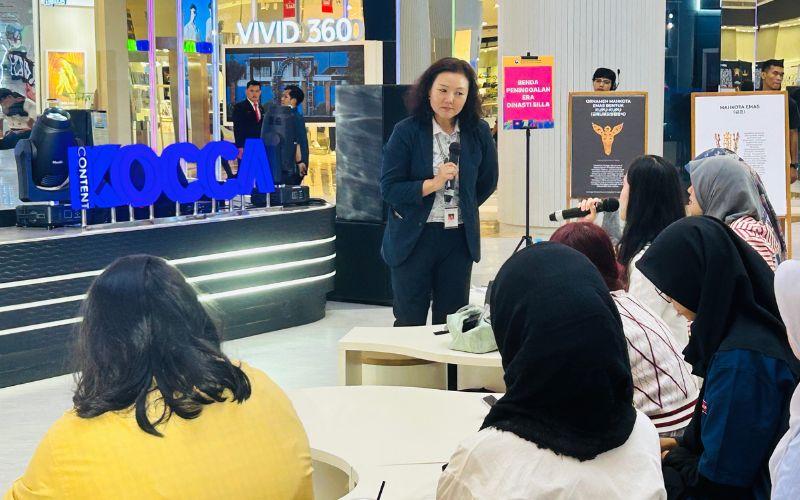Kehadiran peserta dari beragam latar belakang, mulai dari peminat budaya Korea hingga mahasiswa sejarah, membuat diskusi di sesi tanya jawab semakin dinamis. 