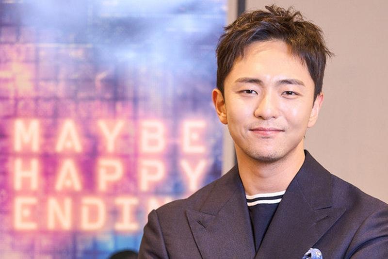 Park Chun-hue yang menulis musikal Maybe Happy Ending. (NHN LINK)