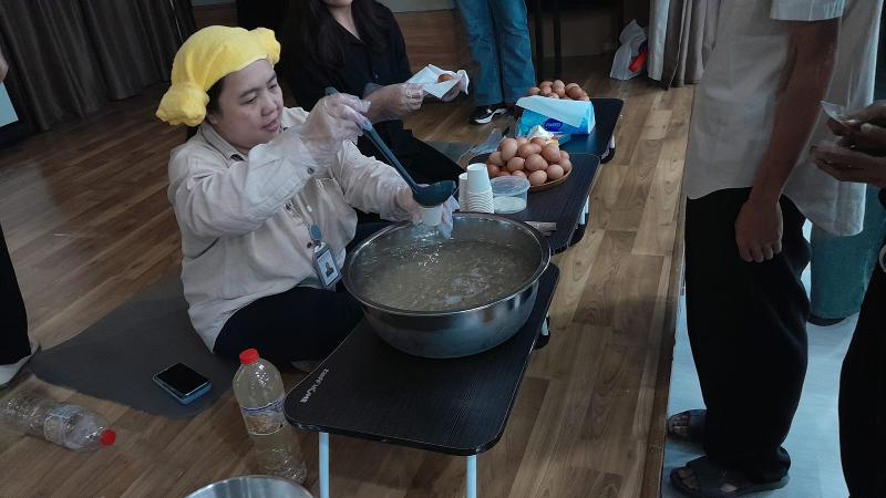 KCCI menyuguhkan sikhye dan telur rebus untuk peserta acara. Kedua menu tersebut adalah menu khas jjimjilbang, yaitu sauna khas Korea.  