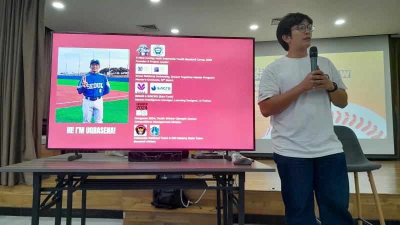 Ugrasena Oso merupakan pembicara dalam K-Sports Talkshow bertema bisbol pada tanggal 10 Desember 2025 di Multifunctional Hall KCCI. 