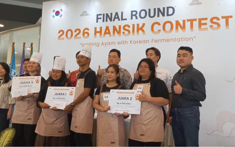 Potret para pemenang lomba 2026 Hansik Contest pada tanggal 11 Juli 2026 di Universitas BINUS Bekasi.  