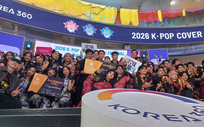Potret para pemenang 2026 K-Pop Cover Dance Festival (KCDF) Indonesia pada tanggal 18 Juli 2026 di Main Atrium, KOREA 360, Jakarta.  