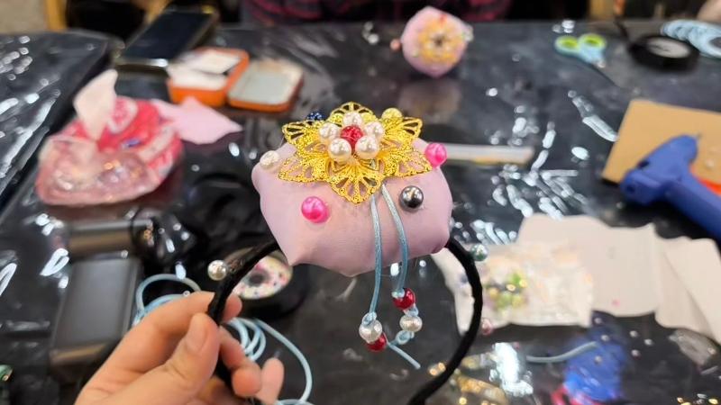 Hasil karya baessi daenggi milik penulis dalam lokakarya membuat baessi daenggi kreasi sendiri yang digelar pada tanggal 17 Juli 2026 di Palembang Indah Mall. 