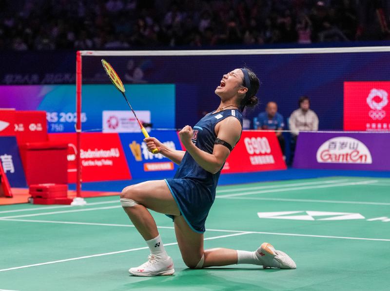 An Se Young mengalahkan peringkat sembilan dunia, Tomoka Miyazaki (Jepang), dengan skor 21&ndash;17, 21&ndash;6 hanya dalam 45 menit pada final tunggal putri China Masters 2026 pada tanggal 6 September 2026 di Shenzhen Arena, Tiongkok. (Yonhap News)