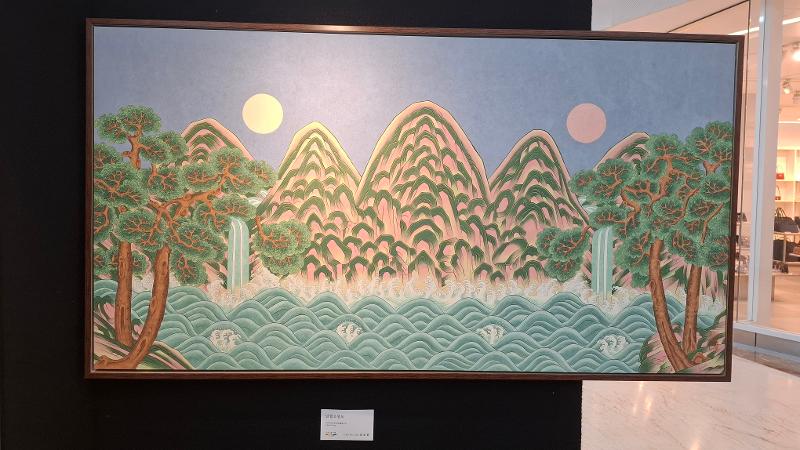 Potret lukisan tradisional Korea Irworobongdo karya Choi Ho Yun yang dipamerkan dalam Festival Asosiasi Kebudayaan dan Seni Korea ke-9 pada tanggal 12 September 2026 di Lotte Mall, Jakarta. 