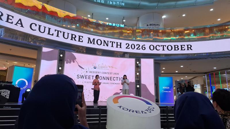 Potret Laska Avelya (kiri) dan Luvita Ho (kanan) pada Acara Penghargaan Pemenang K-Dessert Contest 2026: Sweet Connection tanggal 19 Oktober 2026 di Main Atrium KOREA 360, Jakarta. 
