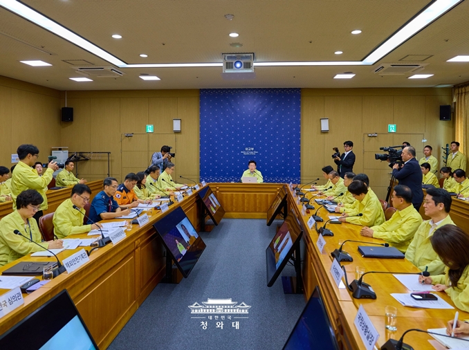 Korea Kirim Tim SAR dan Bantuan Kemanusiaan Senilai 1 Juta Dolar AS ke Nepal