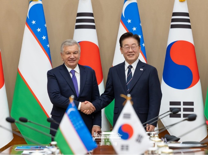 KTT Korea-Uzbekistan Perluas Kerja Sama Mineral Kritis, Pertahanan, dan Infrastruktur