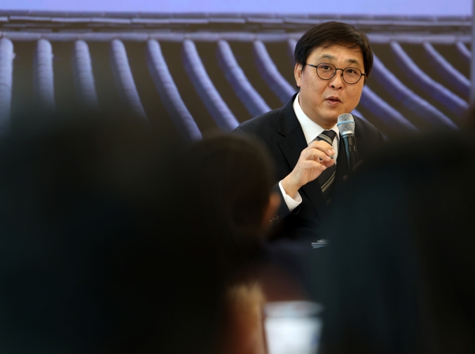 Menteri Kebudayaan Apresiasi BTS atas Pertunjukan di Gwanghwamun